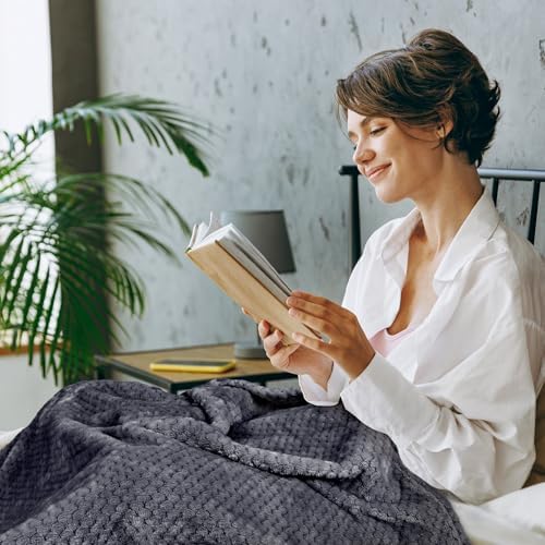 Tempo Pro Travel Pillow Blanket Set