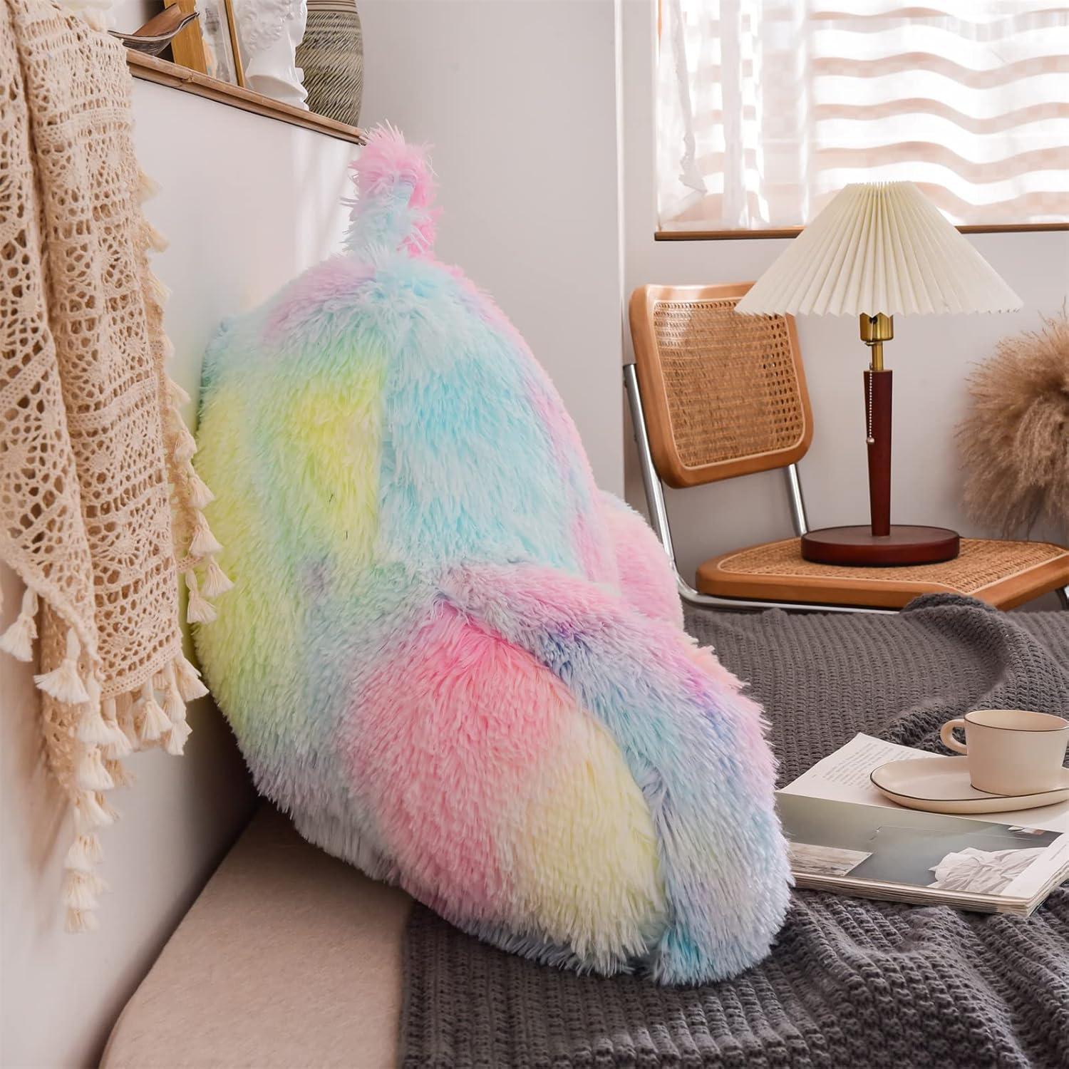 Comfortable Faux Fur Reading Pillow with Adjustable Support for Adults and Kids